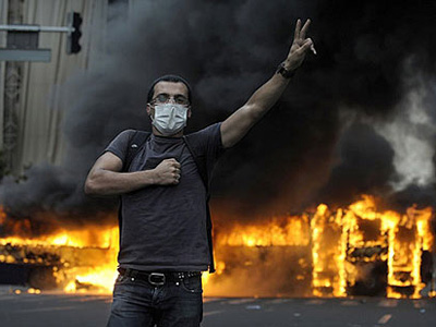 Iran sẽ xử tử 9 đối tượng liên quan tới bạo động